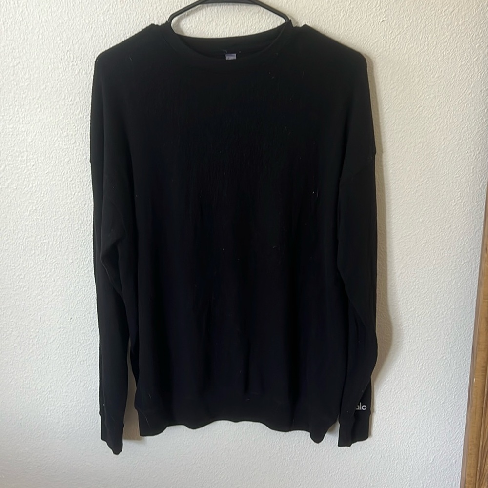 Alo Black light weight crewneck sweater